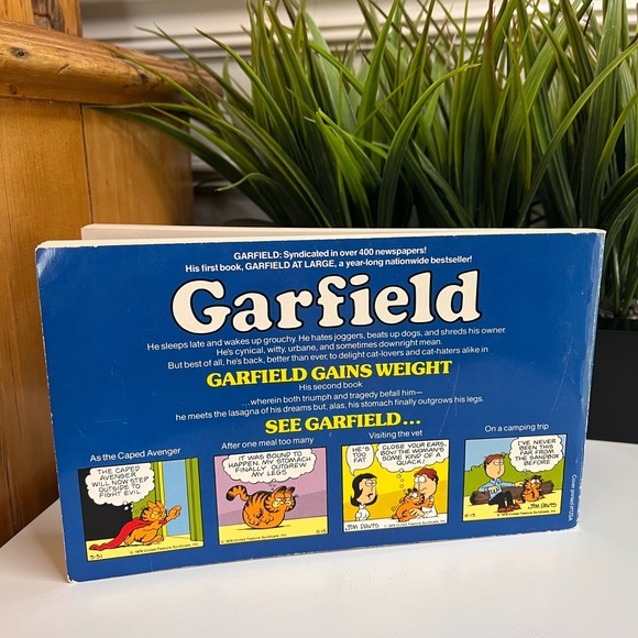 Vintage 1981 Garfield gains weight softcover book His Second Book Jim Davis - Picture 4 of 6